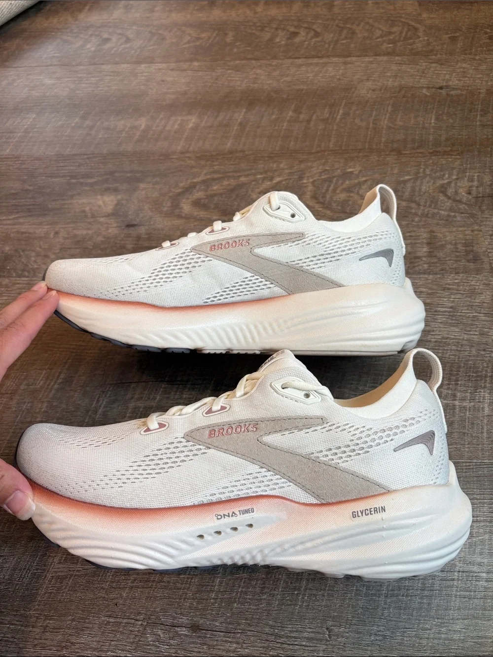 Brooks Glycerin 22 Running Shoes Women's 9.5 Coconut/Chateau/Rose